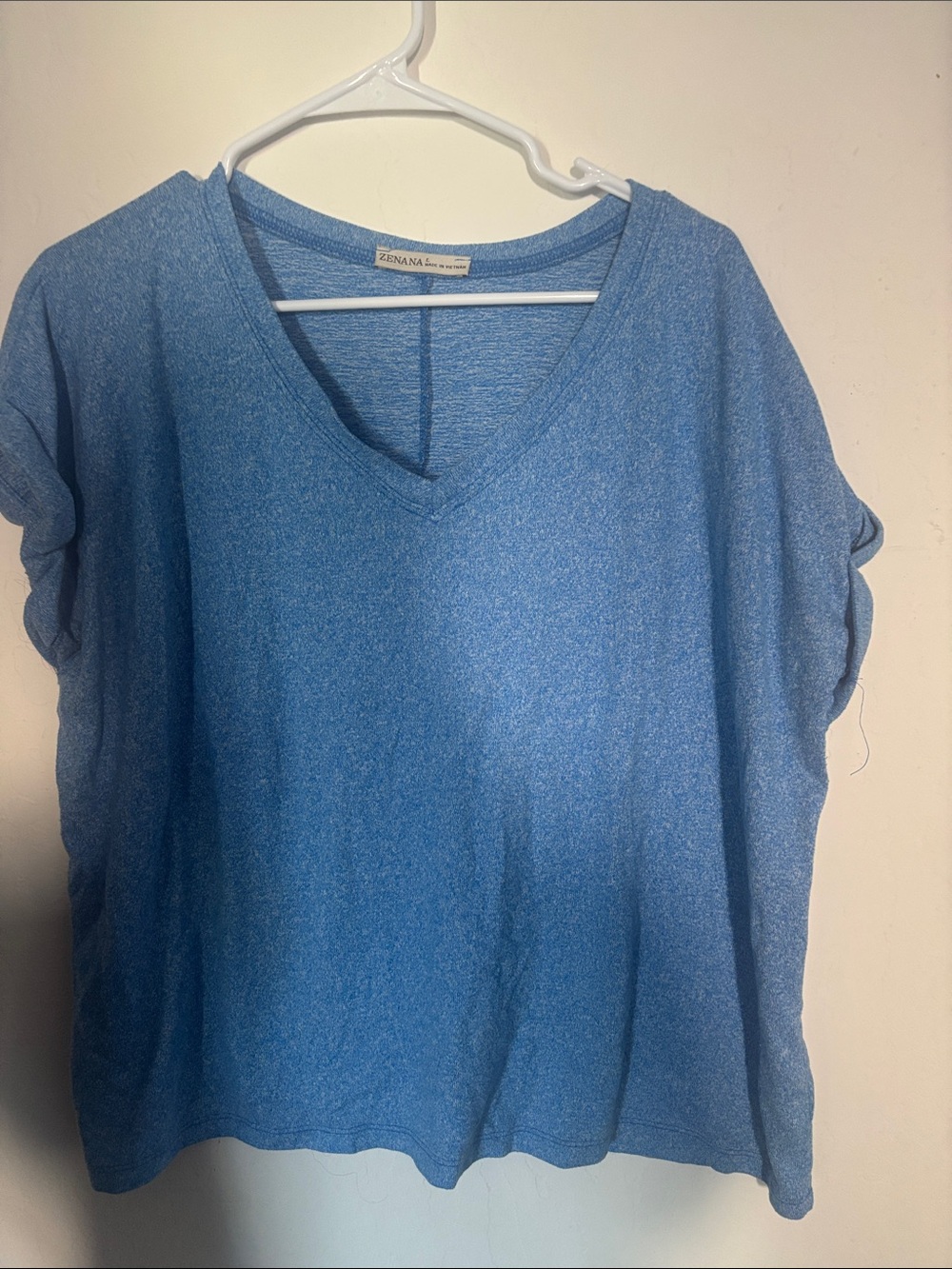 Zenana Outfitters Heathered Light Blue V-Neck Short Sleeve Top